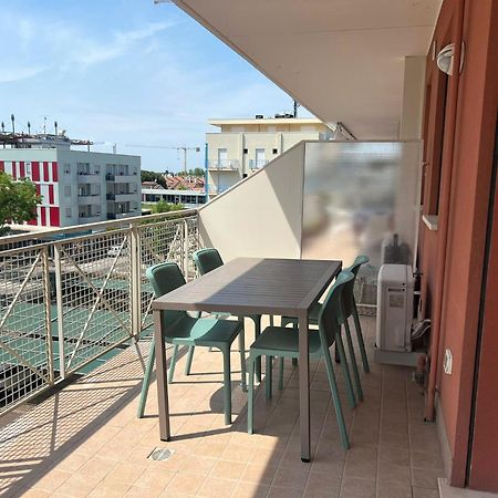 Bilocale Di Design Sp12, Condominio San Paolo - 3' Piano - Adria Holiday Jesolo Exteriör bild